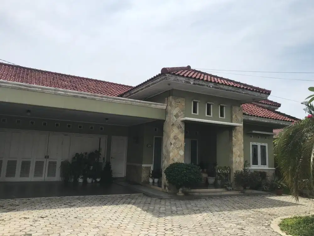 DIJUAL RUMAH STRATEGIS DI KOTA PEKANBARU