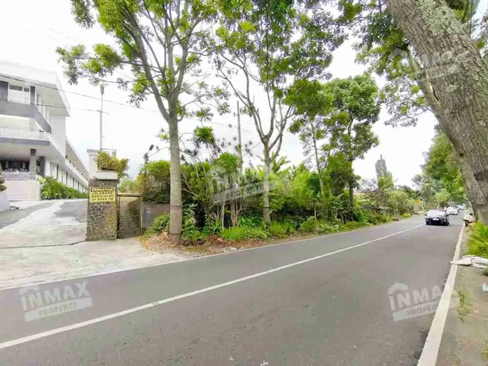 Tanah Luas 2.840 m2 Raya TULUNGREJO Bumiaji Batu. Selangkah dari De Potrek Coffee Cocok untuk Usaha