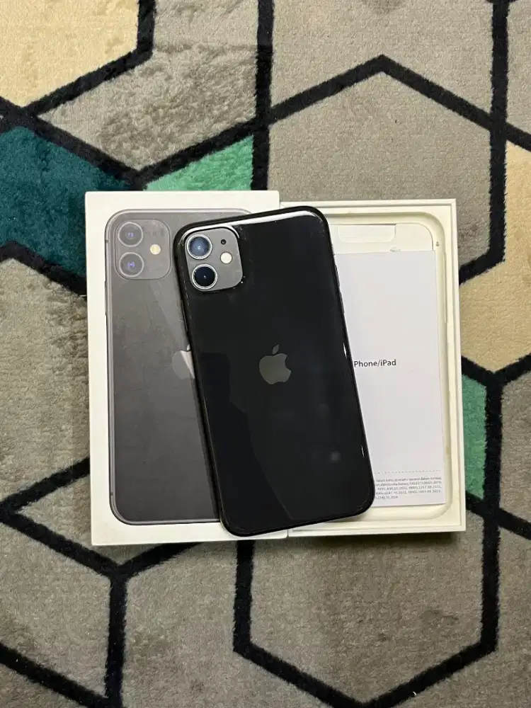 iPhone 11 64Gb iBox