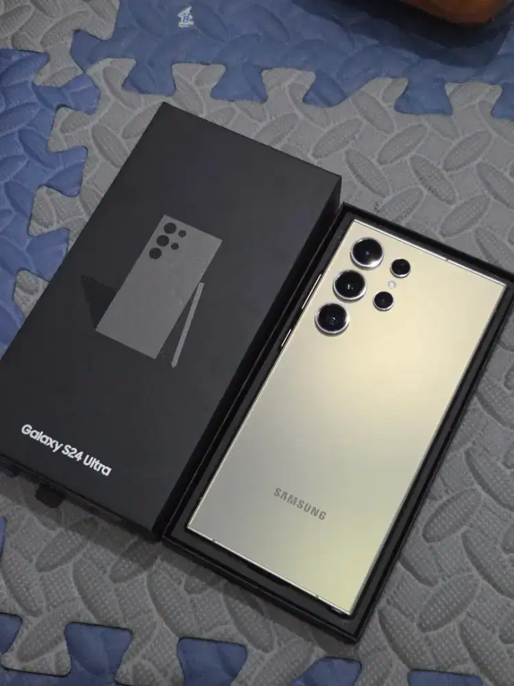 Samsung Galaxy S24 Ultra 12/1TB Resmi SEIN Mulus Fullset Normal