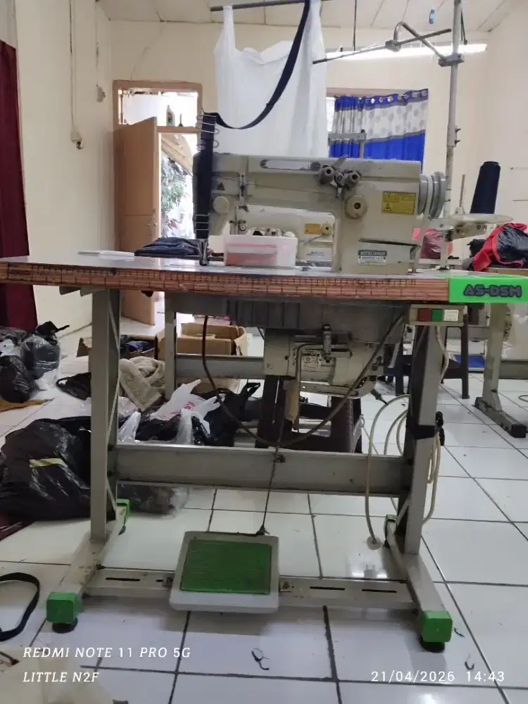 Mesin jahit rantai Mitsubishi