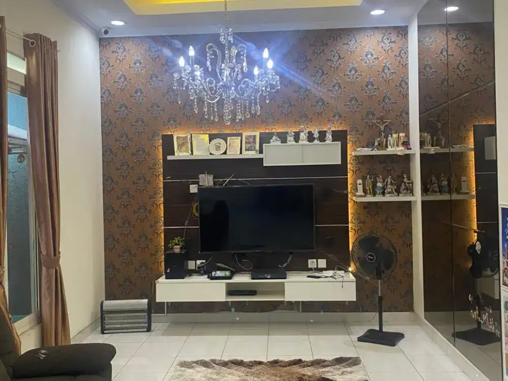 Rumah Lebar 10 Semi Furnished di Gading Serpong, Cluster Dalton