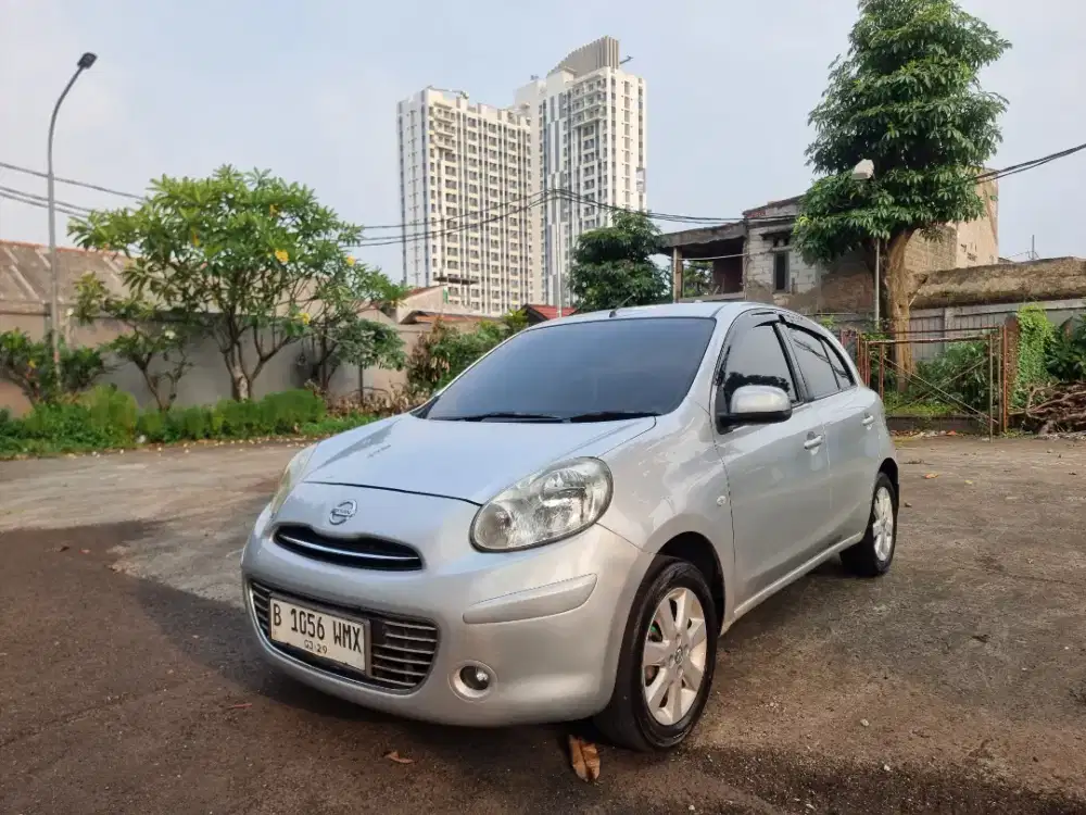 Nissan March 1.2 Automatic
