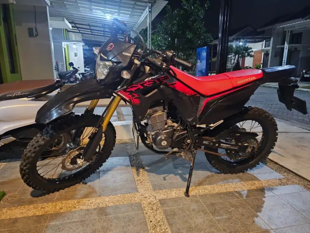 HONDA CRF 150 2024
