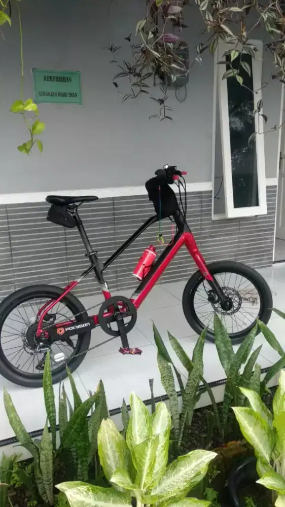 Sepeda e-bike Polygon Sage 3 istw simpan an