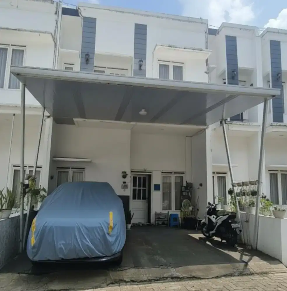DIJUAL RUMAH 2 LANTAI DAN PERABOTAN