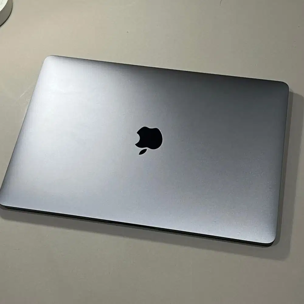 Macbook air 2020 m1 13inch 8/256 original fullset mulus