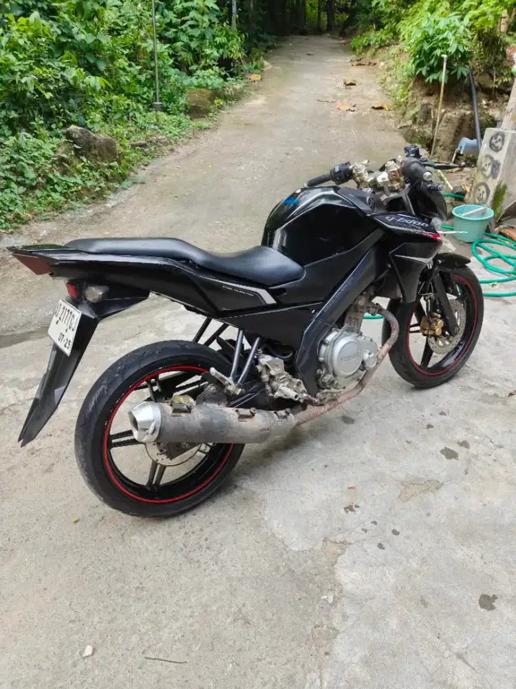 Yamaha Vixion NVL THN 2013 plat AD Klaten