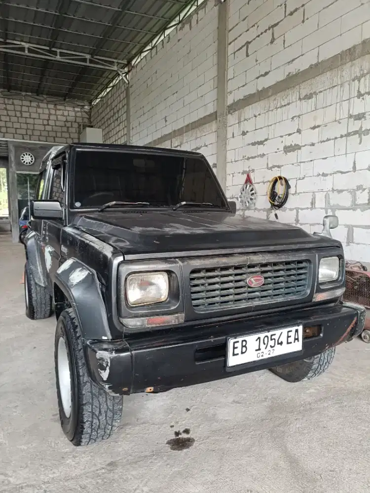 Taft INDEPENDENT 4x4 BAGUS