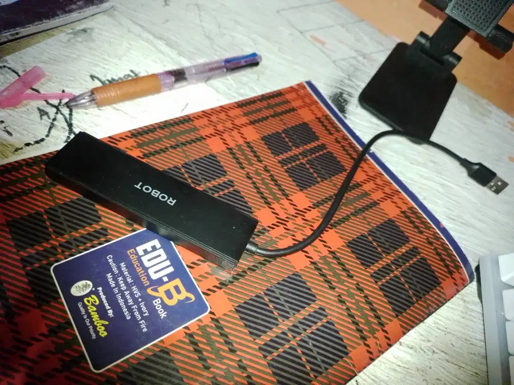 Usb hub 3.0 robot