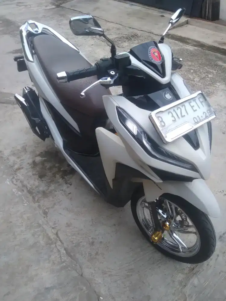 Vario 125 iss Istimewa  th 2022
