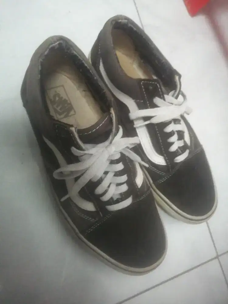 Sepatu Vans old skool