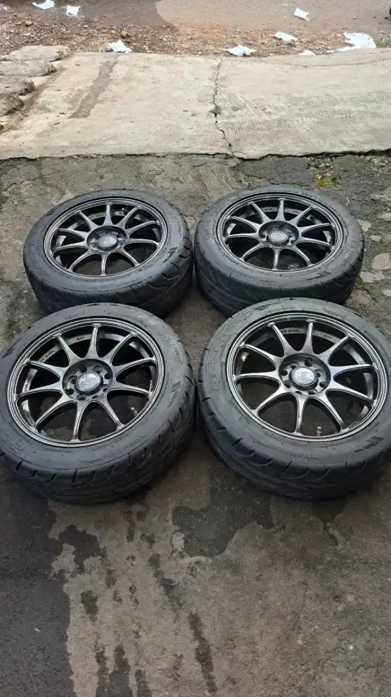 Velg dan ban r16 hsr jazz vios freed baleno xenia avanza livina swift