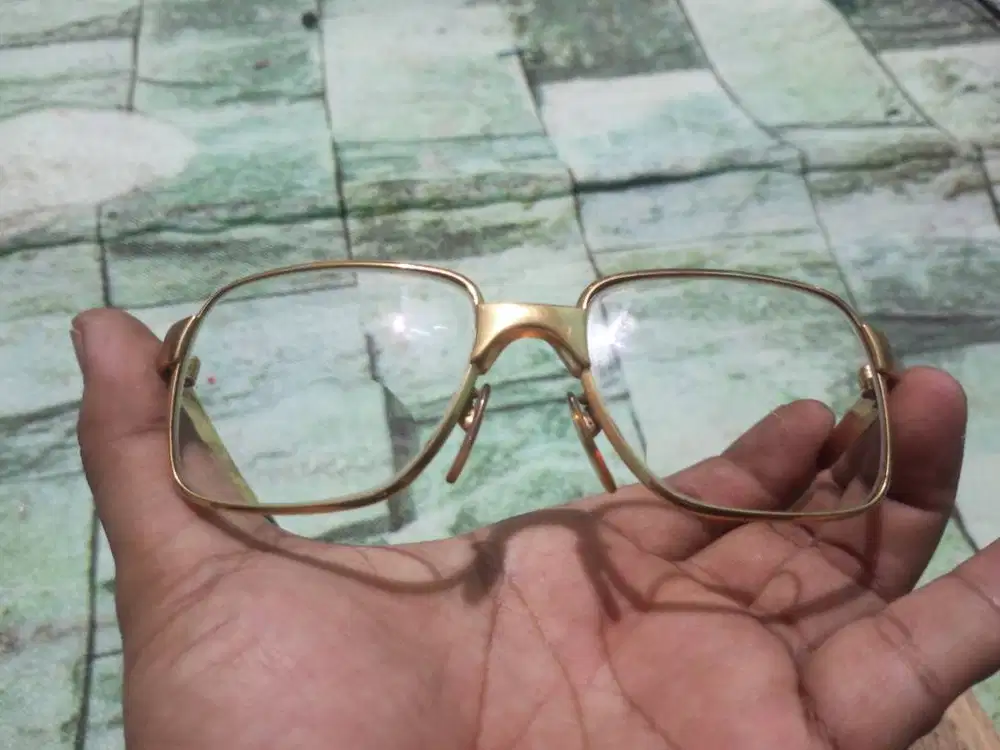 Dijual kacamata metzler gold filled vintage