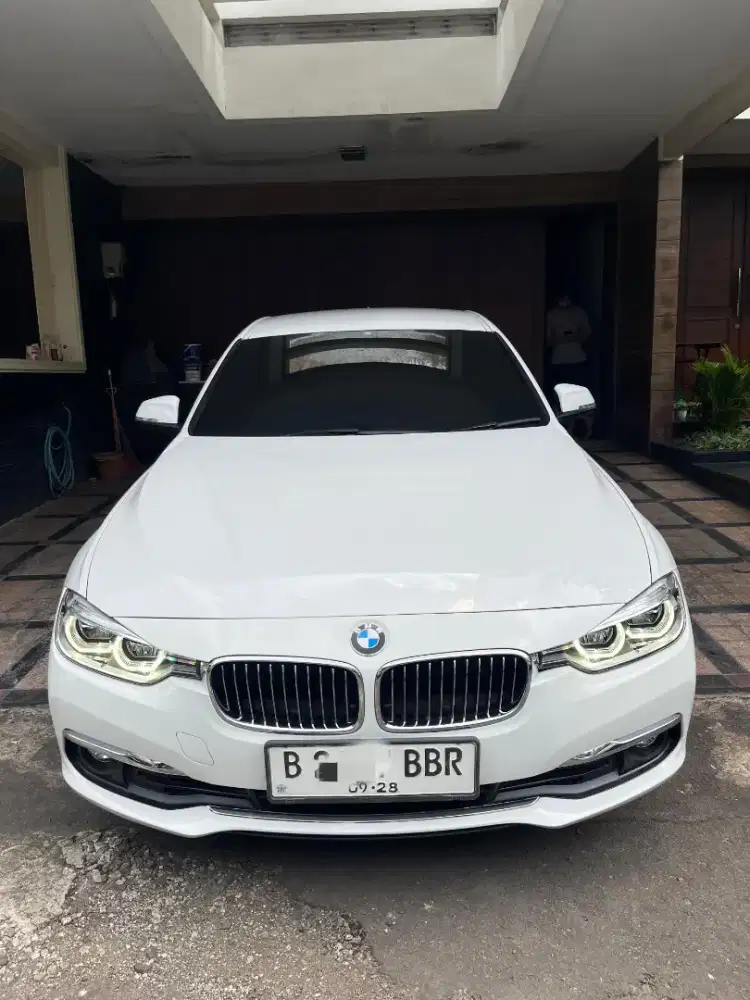 BMW 320i F30 LCI 2018