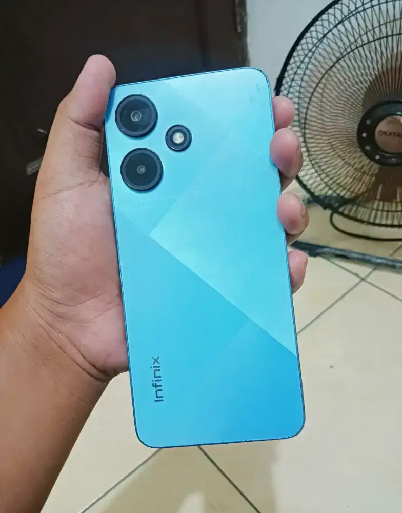 Infinix hot30i ram8+8/128 resmi