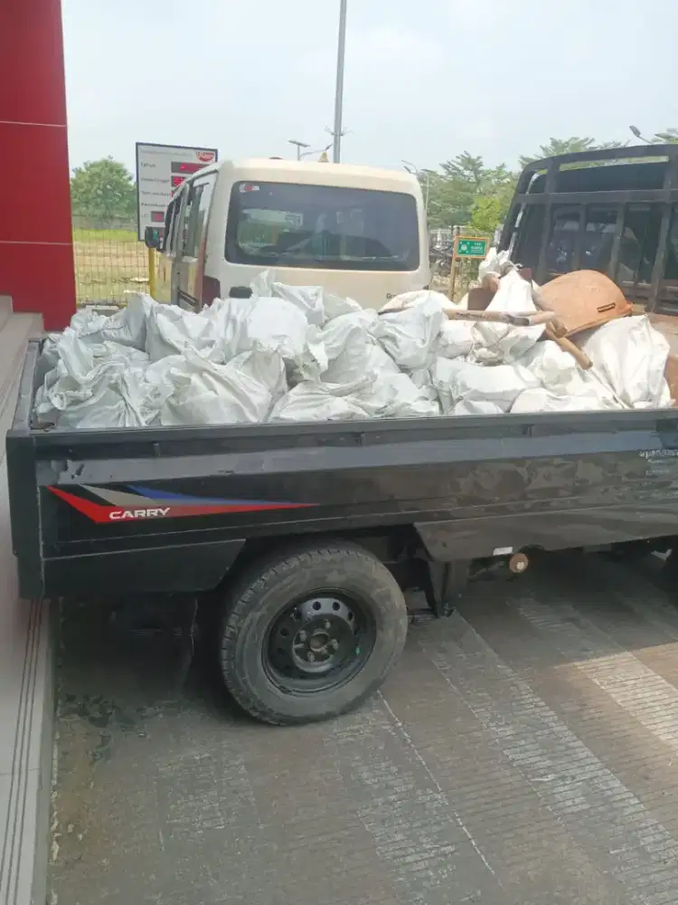 pembuangan puing & pindahan rumah