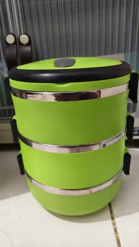 Rantang Susun 3 - Warna Hijau