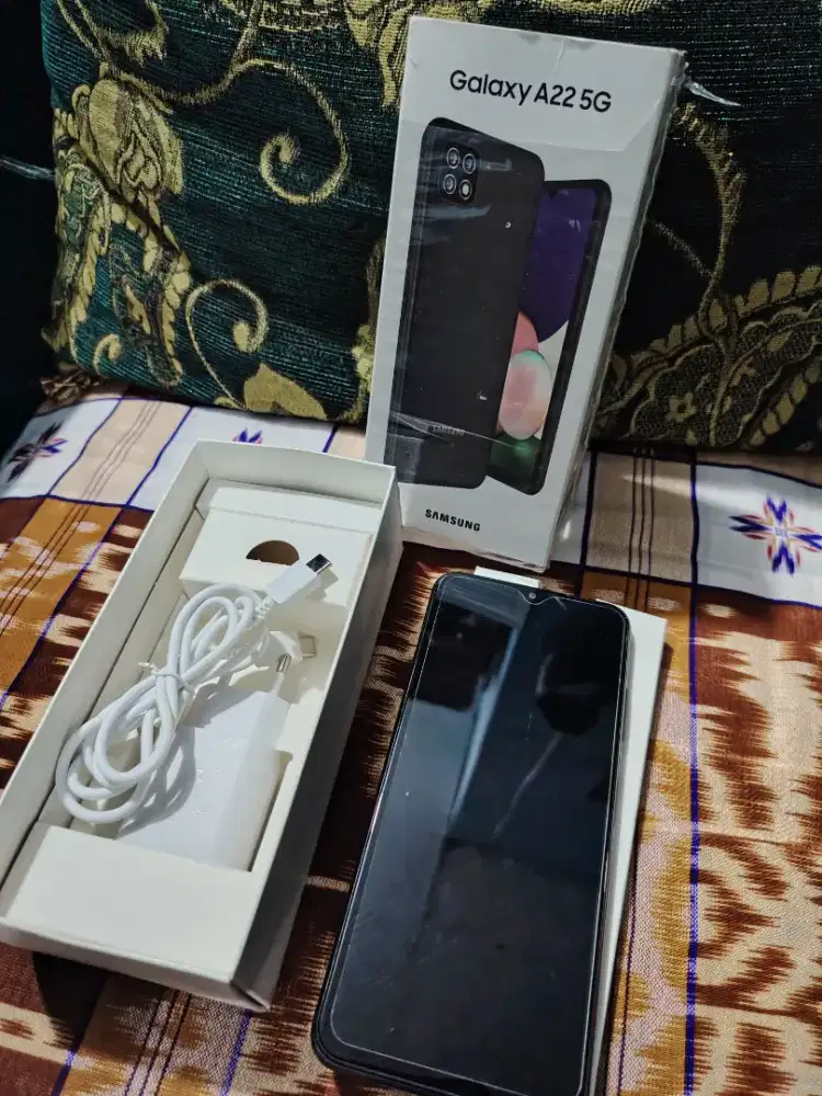 SAMSUNG A22 5g - ram 6/128gb