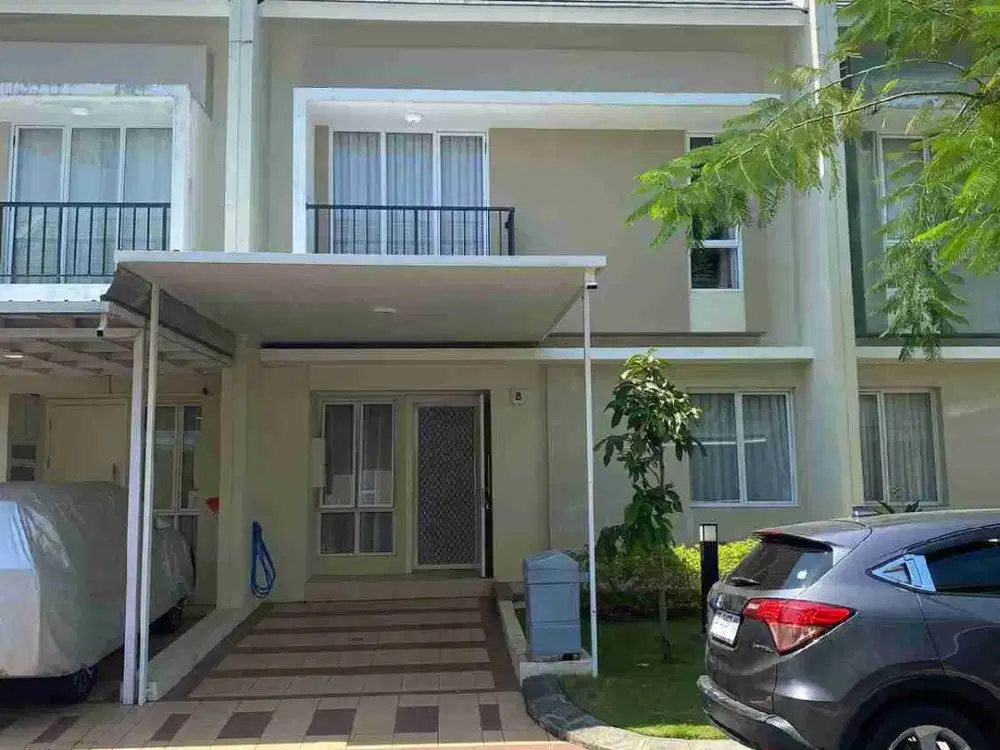 Dijual murah rumah di Summarecon mutiara Makassar