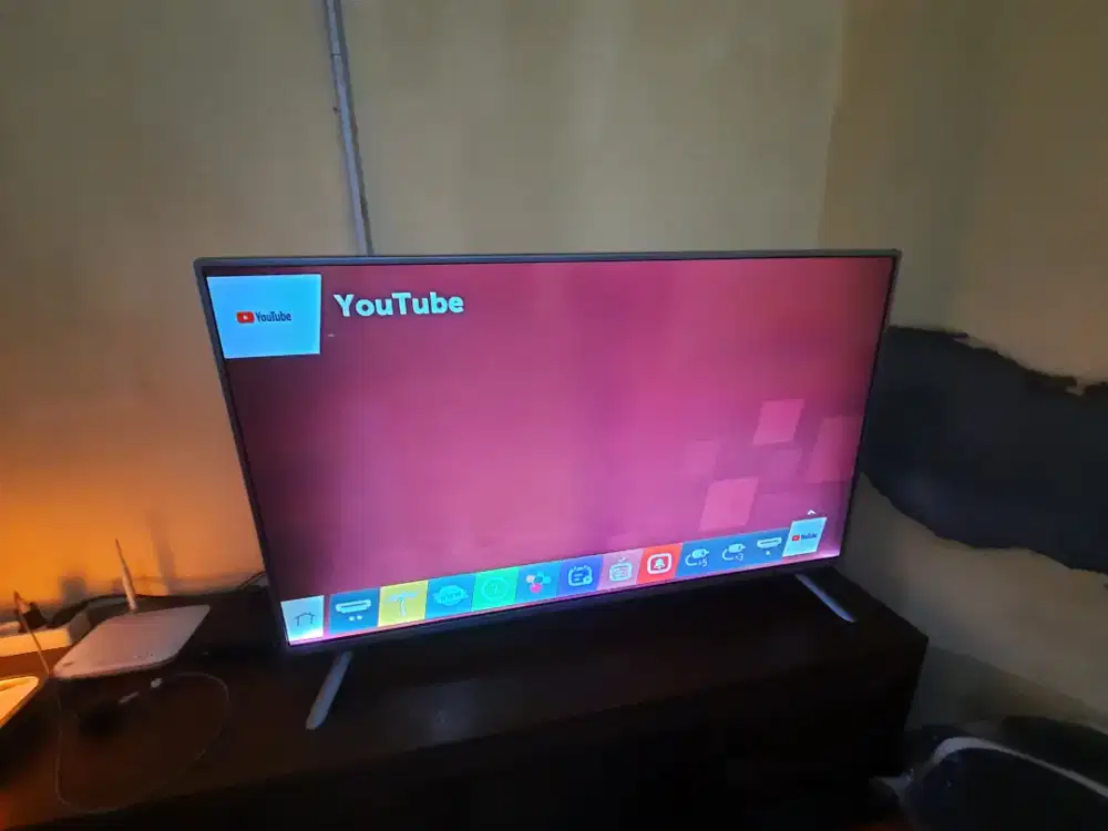 Dijual TV Led Smart TV merk LG ukuran 50 inch