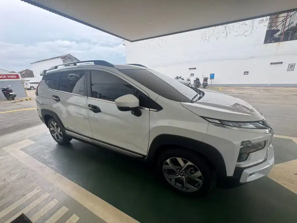 Mitsubishi XPANDER CROSS PREMIUM 2024 LIKE NEW KM 30 RB