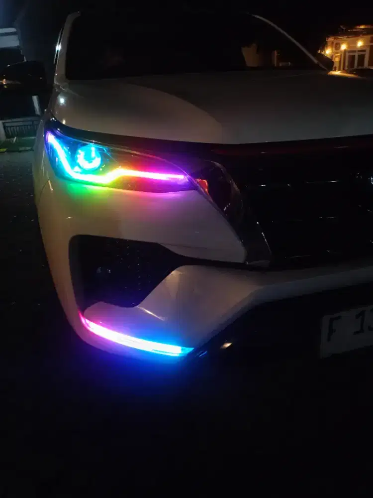 pasang lampu DRL Fortuner SM pasang dtmpt anda