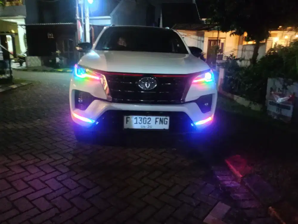 pasang lampu DRL Fortuner SM pasang dtmpt anda