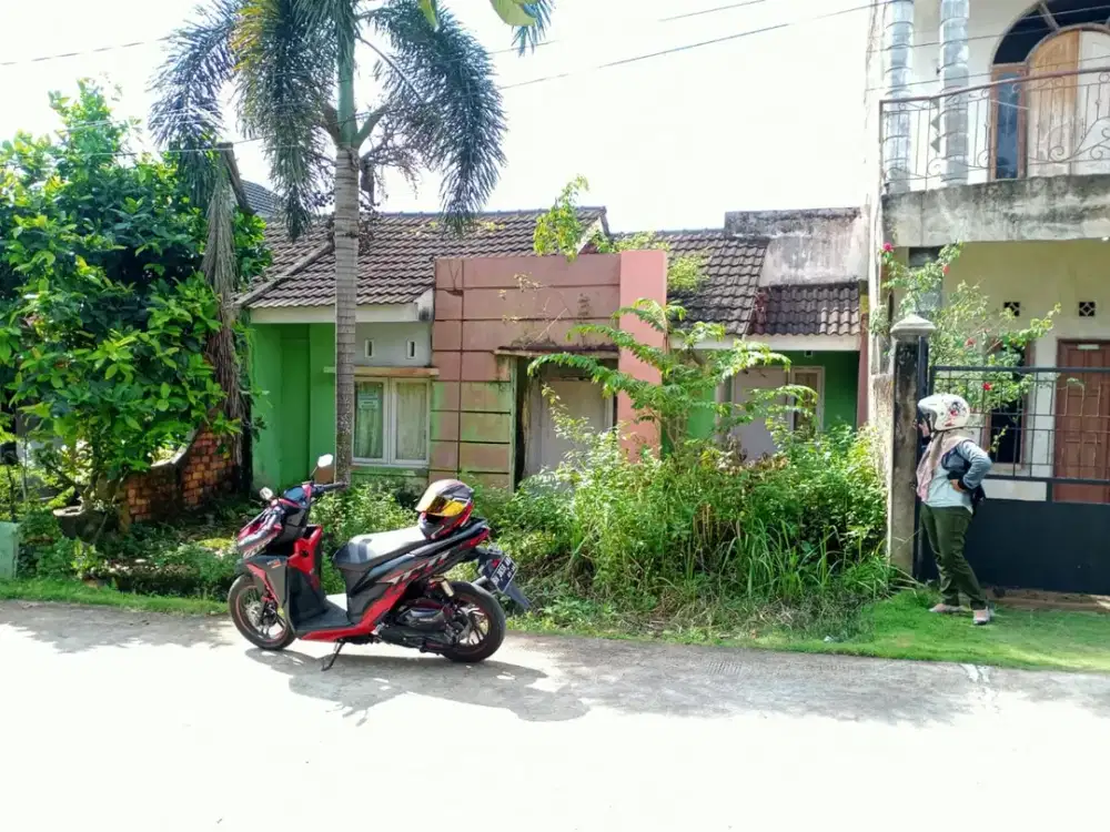 Dijual Rumah di Perum Aston Villa Jambi