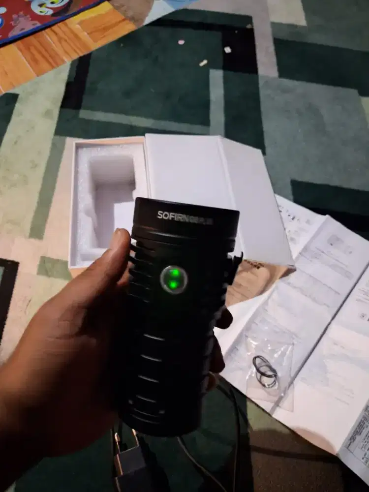 Senter Penerangan terbaik Sofirn q8 plus