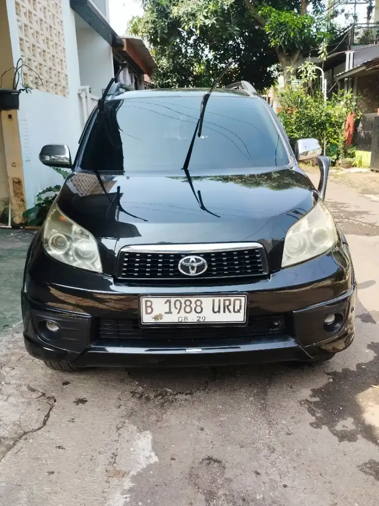 Toyota Rush S TRD AT TAHUN 2014