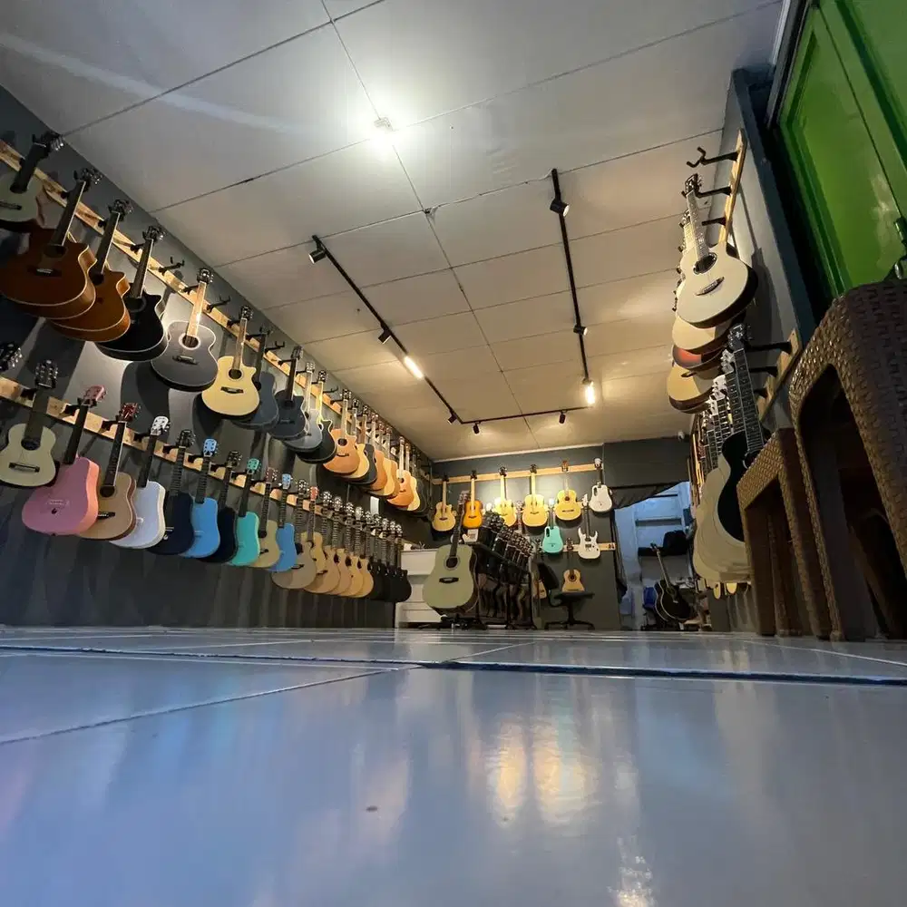 Lowongan kerja - Staff toko gitar