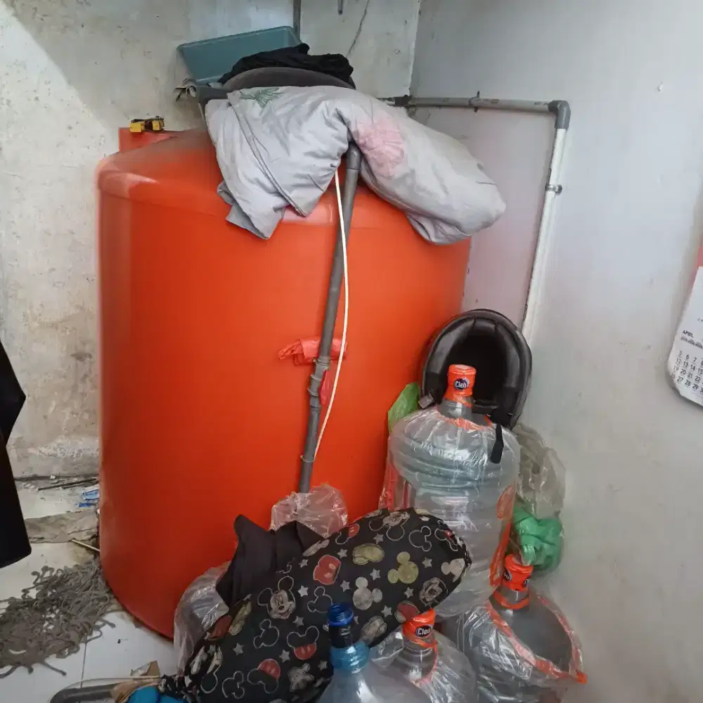 Tandon air 1000ltr merk pinguin