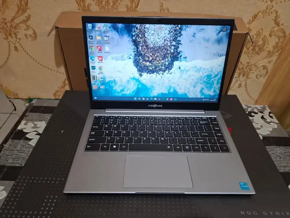 Jual cepet aja Laptop Advan Soulmate 1405 - SLIM MULUS