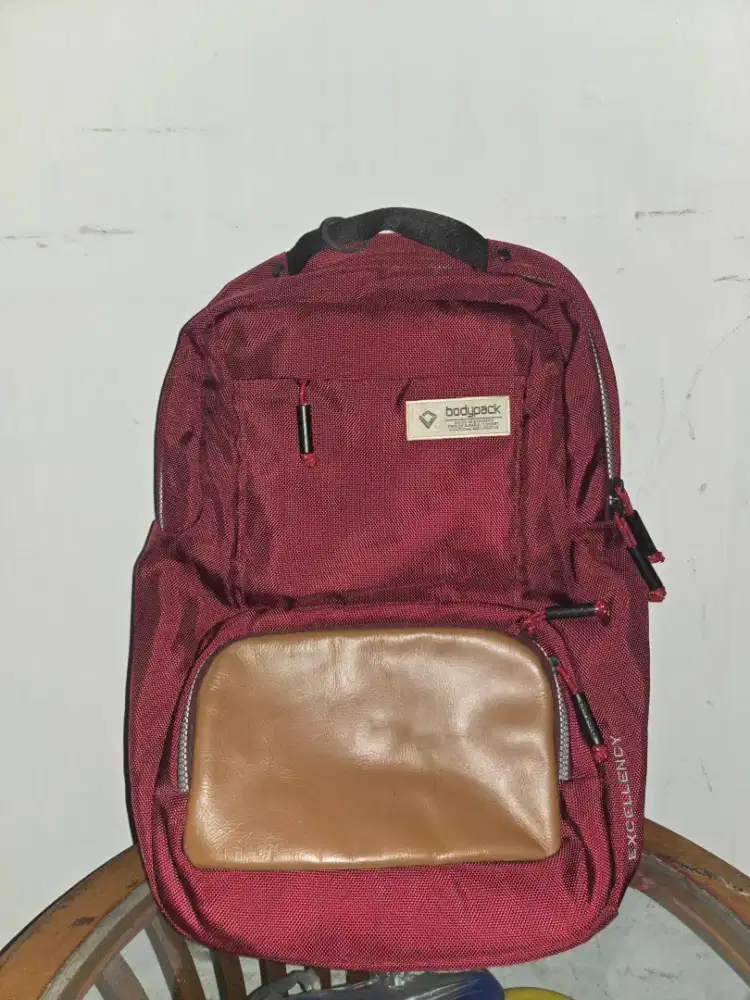 Ransel Bodypack seperti baru