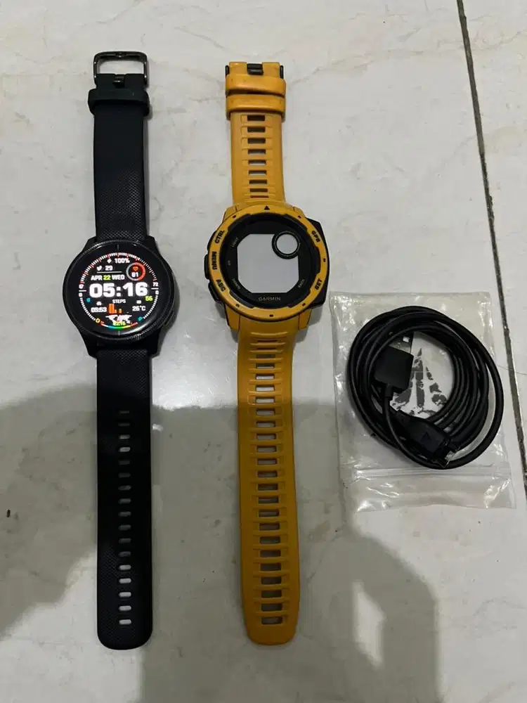 Garmin instinct 1 dan garmin venu 1