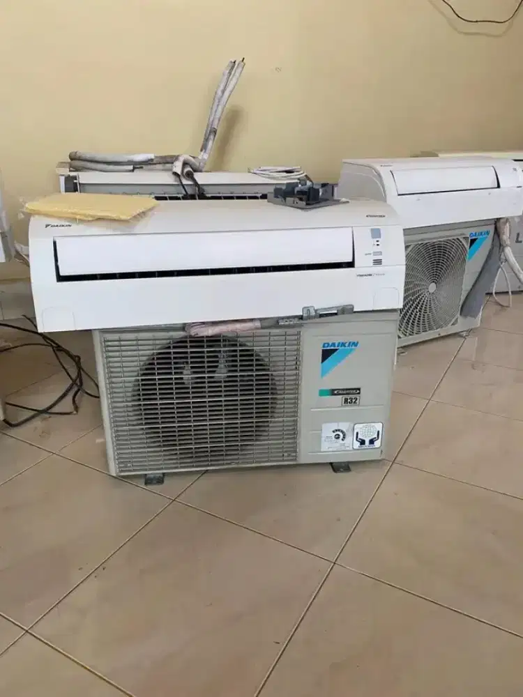 Service AC kulkas dan pemasangan AC area lombok dan sekitarnya