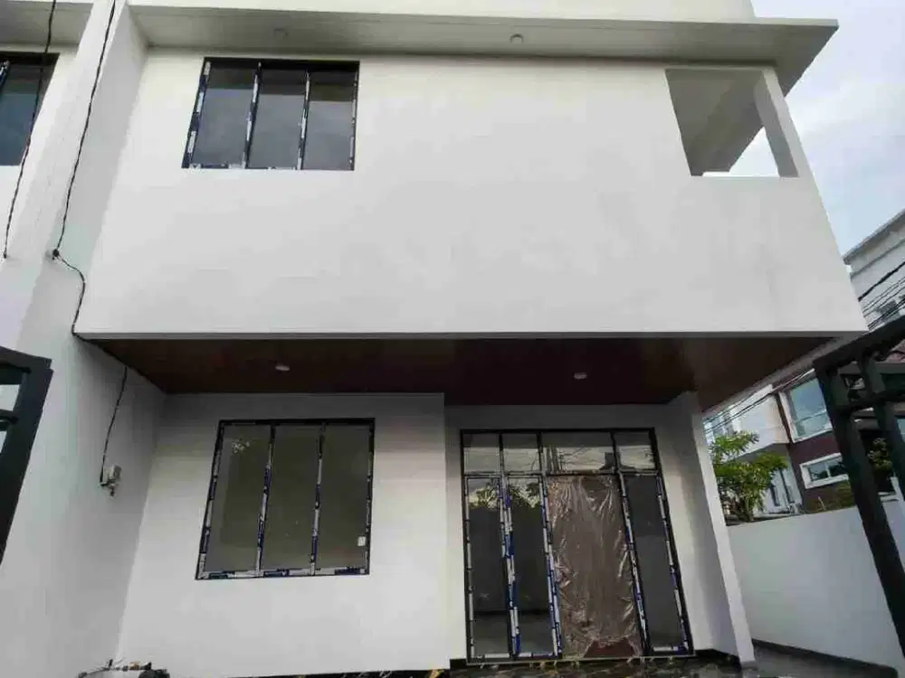 Dijual cepat rumah baru 3 lantai siap huni di Villa Melati Mas-Serpong Utara