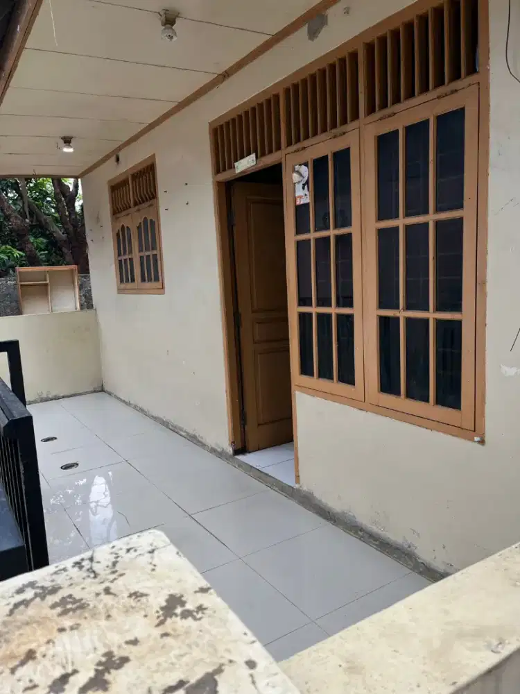 Kontrakan rumah letak strategis dekat mall galaxy park