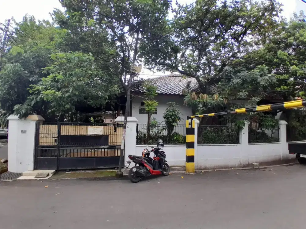 Rumah Dijual Cepat Lokasi Strategis di Jl. Bangka