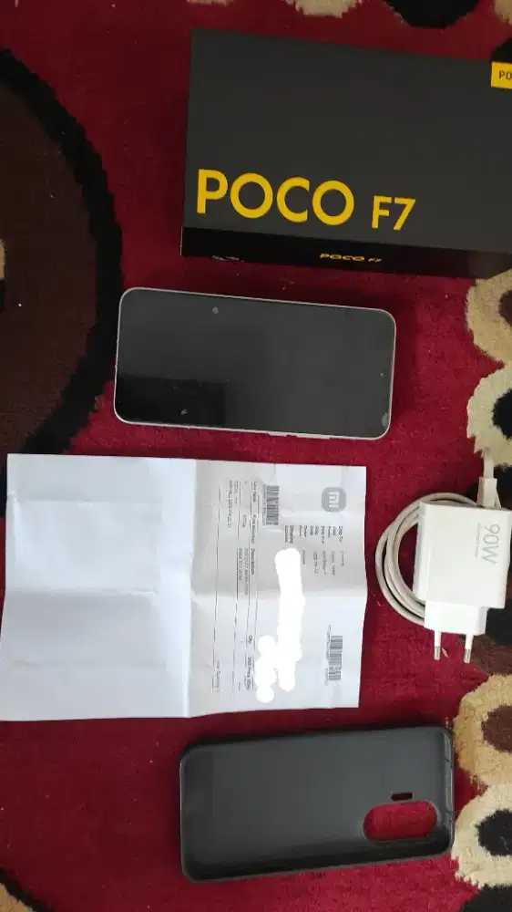 POCO F7 12GB/512GB Snapdragon 8s Gen 4 Mulus Fullset