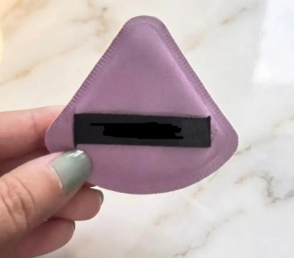 Puff makeup white label (2150 pcs)