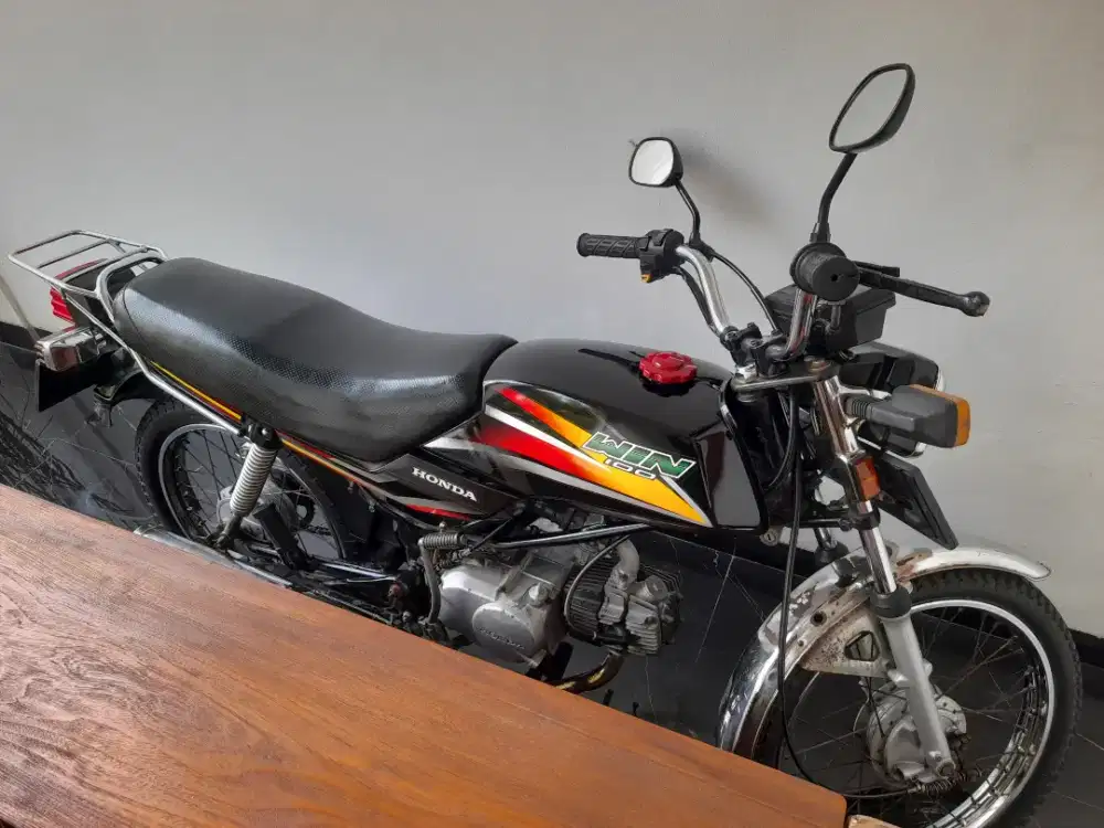 Honda Win 100cc Tahun 2025 Antik