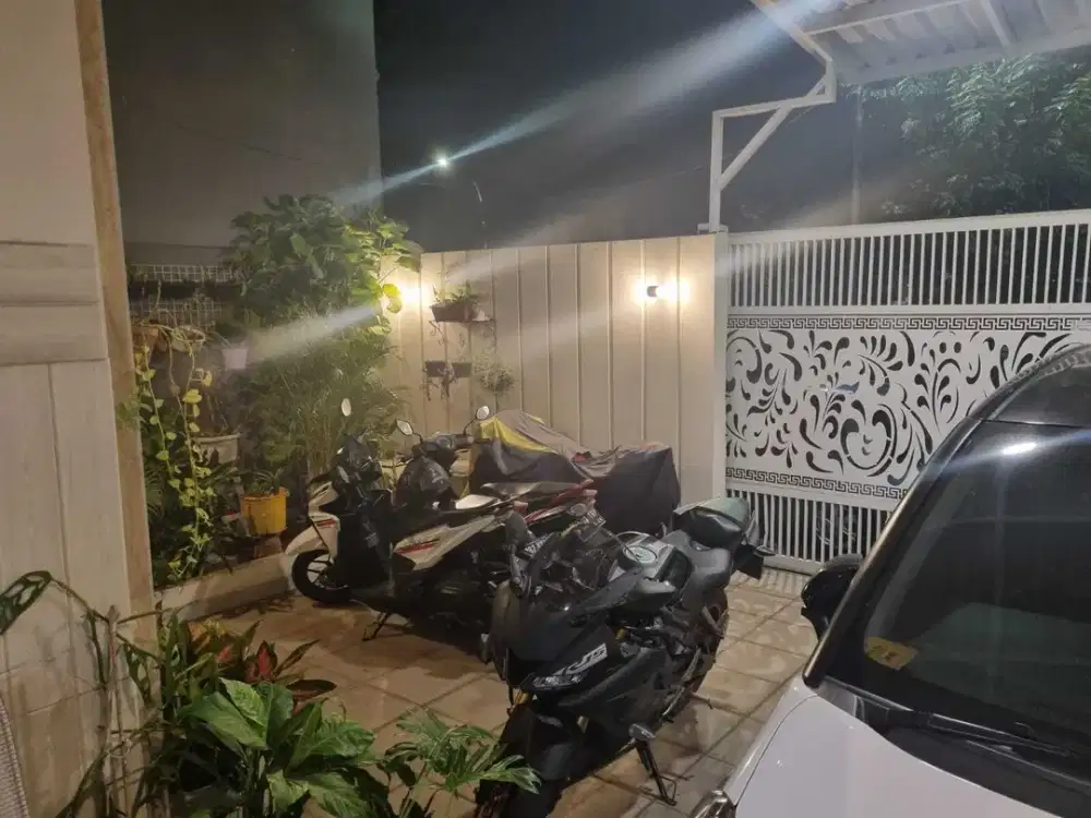 Dijual Rumah luas160 di Metland Menteng Cakung Jakarta Timur dekat Mall Aeon Ikea pintu Tol