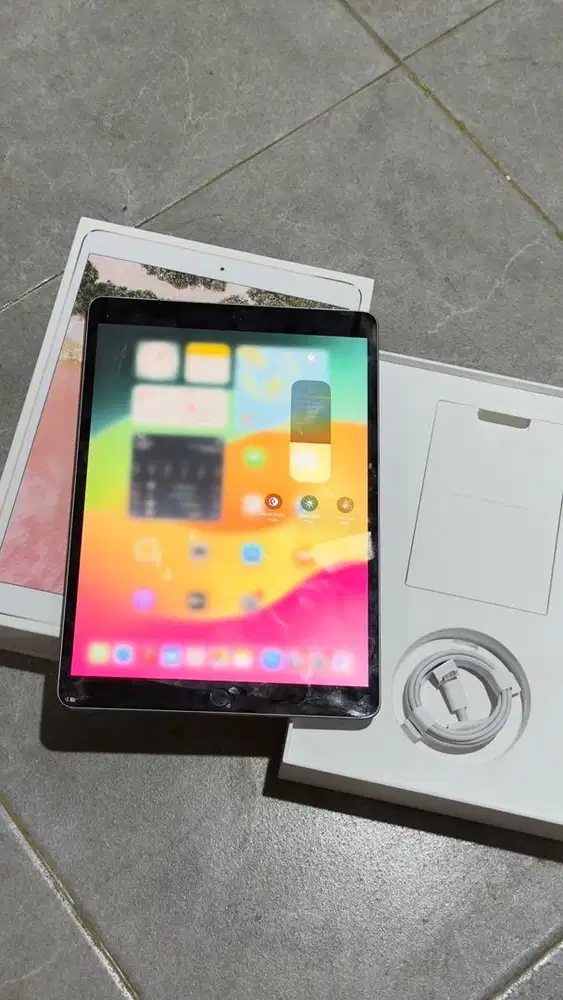 Ipad Pro 2017 Grey 256GB Wifi Only 10.5inc Lengkap