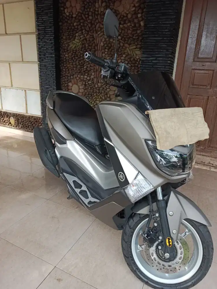 Di jual motor Yamaha NMAX