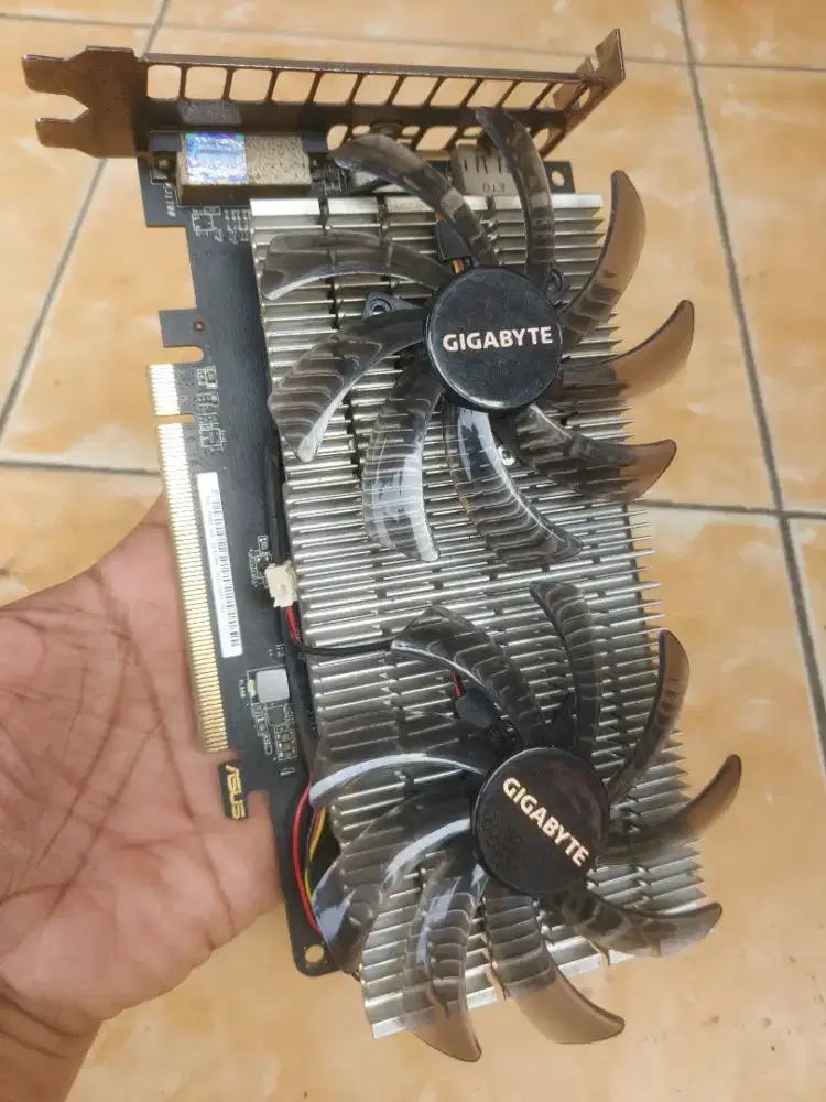 Vga asus rx460 2gb ddr5 dual fan