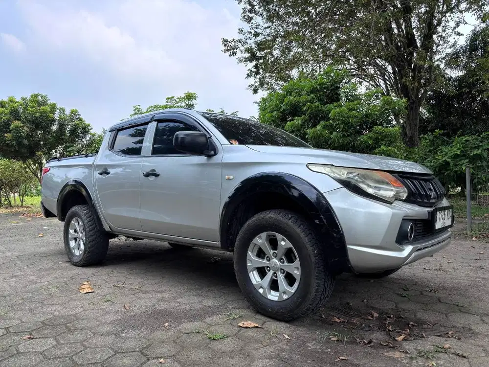 Dijual Mitsubishi Triton Double Cabin, Diesel 2500 HDX 4x4