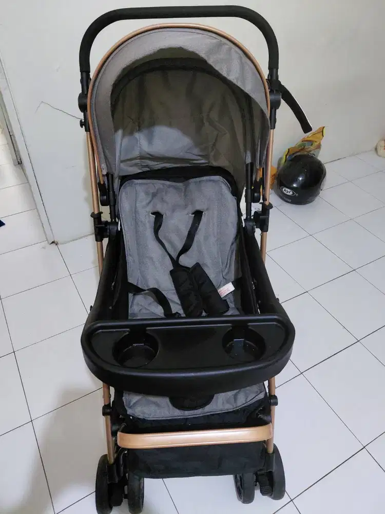 Stroller bayi 2 arah