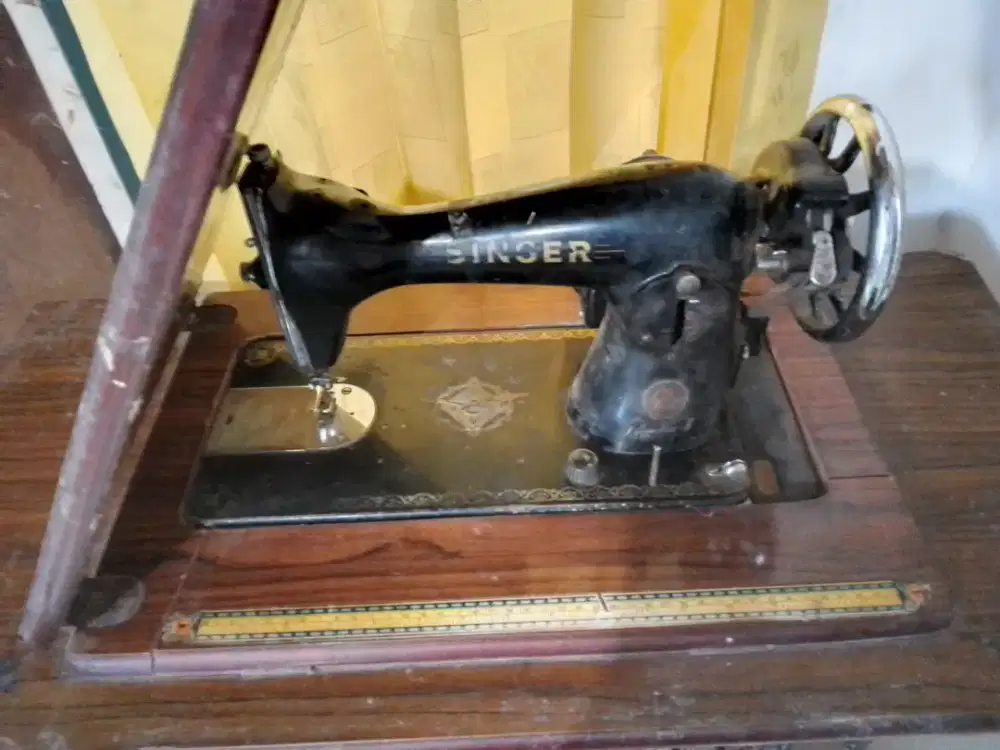 Dijual Mesin Jahit Singer Original Jepang